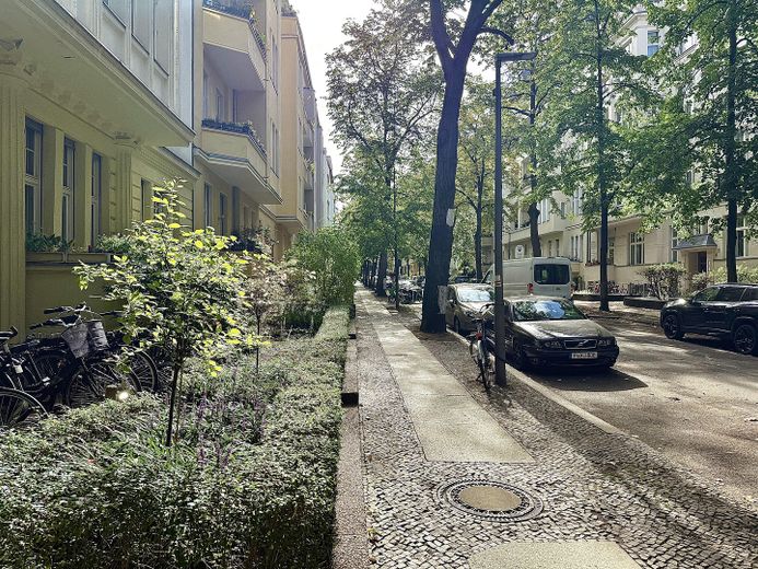 Toplocatie Wilmersdorf: Hoogwaardig gerenoveerde 2-kamerwoning – Foto 14