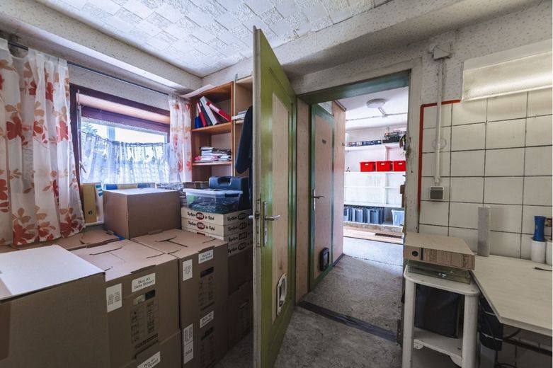 Charmante Doppelhaushälfte mit großem Grundstück und vielseitigem Entwicklungspotenzial – z.B. Hobbyraum, Homeoffice