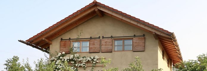 Besonderes Haus mit zeitloser Architektur & ELW am Simssee
