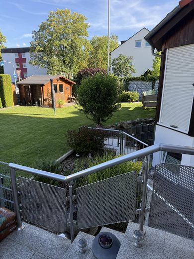 Affascinante, spaziosa casa unifamiliare in posizione centrale a 65779 Kelkheim Münster – Garten 1.1