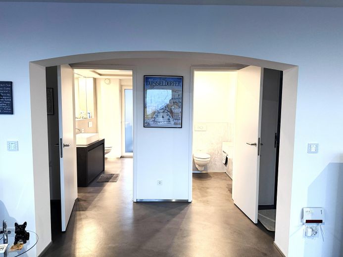 Masterbad und Gäste-WC