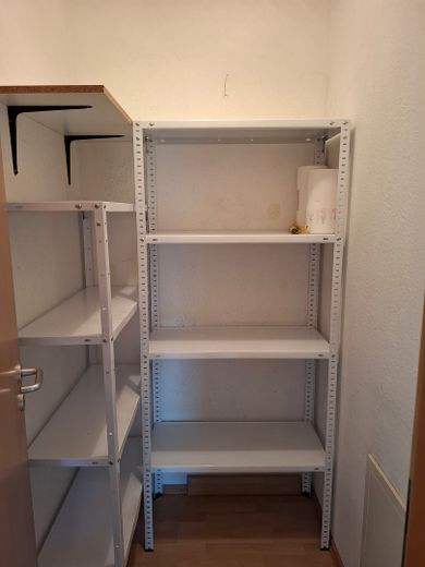 Penthouse na sprzedaż w spokojnej okolicy – Abstellraum
