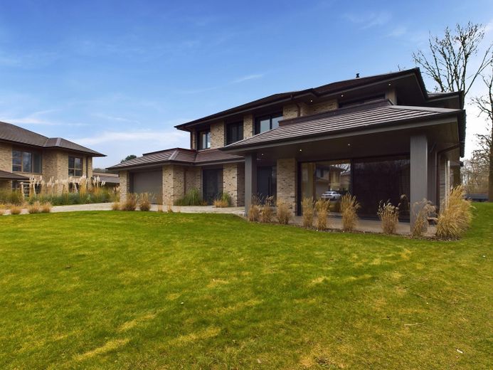 Exklusive Villa der Extraklasse in begehrter Wohnlage – Foto 20