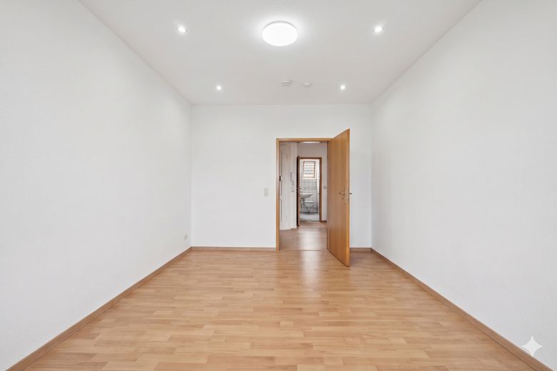 Helle & gemütliche 2-Zimmer-Wohnung in ruhiger Bestlage von Freital – Zimmer 2