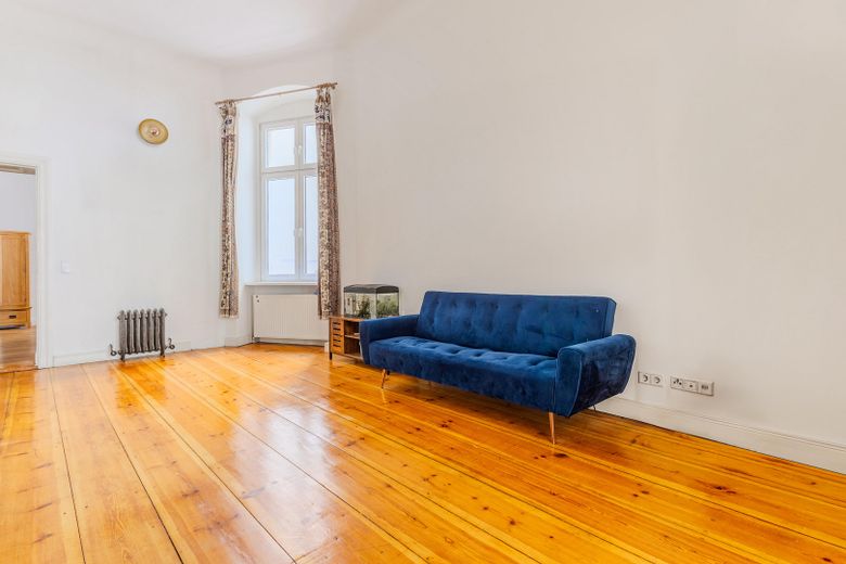 Appartement de 4 pièces rénové, sans commission, au cœur de Kreuzberg ! Prix à négocier – Schlafzimmer