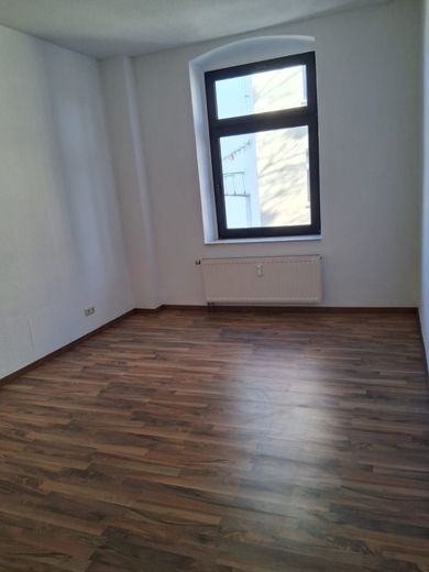 Angebot freundliche helle 4-R-Wohnung mit BLK. im 2.OG ca.105 in MD-Alte Neustadt zu vermieten . – Kinderzimmer