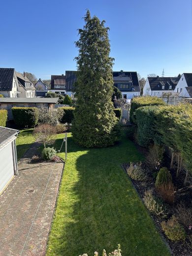 Attraktive Doppelhaushälfte in absolut ruhiger Lage in Bergkamen-Rünthe – Garten von oben