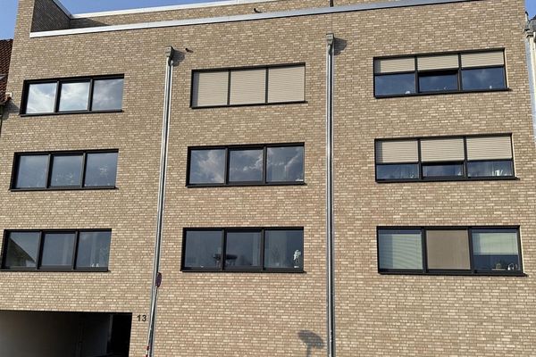 Encantador apartamento de 2 habitaciones con jardín de invierno en OS-Gartlage
