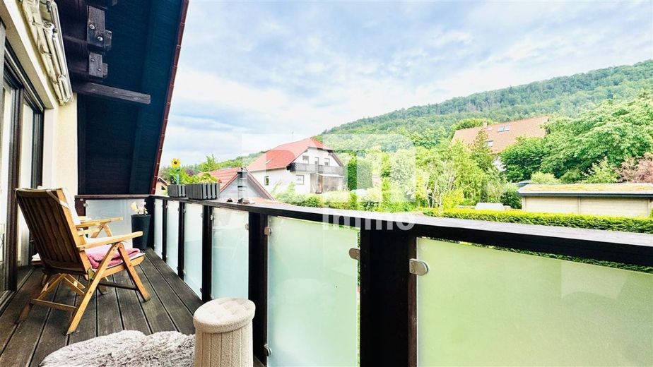Hochwertiges 1-2 Familienhaus mit Nebengebäude in begehrter Lage mit vielen Extras – OG / DG Balkon Panoramablick