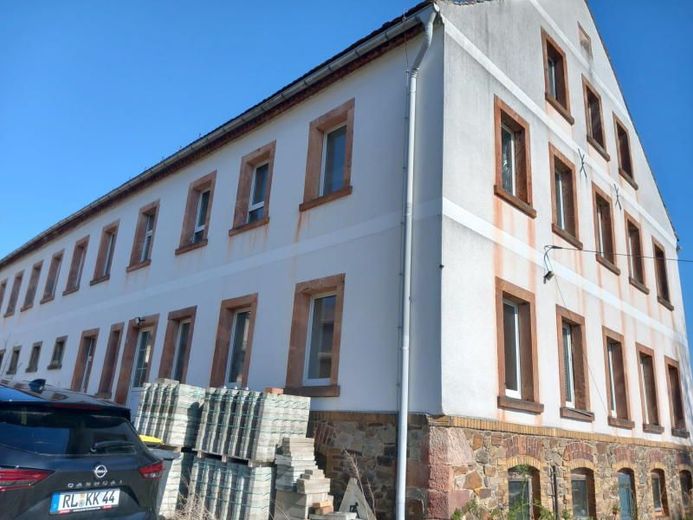 Herrschaftlicher Resthof in absoluter Alleinlage – Bild 2