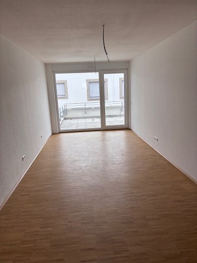 Moderne Neubauwohnung mit großer Terrasse in Leopoldshafen – Nachmieter gesucht – Foto 3