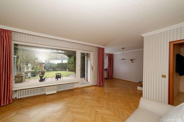 Schönes Reihenhaus in Niddanähe, direkt am Park