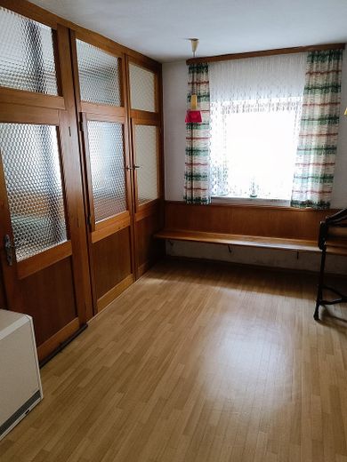 ehemaliges Wohn- und Geschäftshaus in Plankenfels zu verkaufen – Foto 7