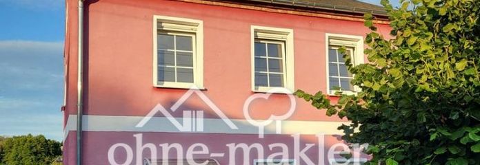 Einfamilienhaus mit großem Grundstück