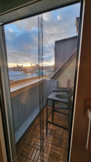 Wohnung mit Burgblick +++ Küche+Quooker+Leuchten+Kleiderschrank – Foto 10