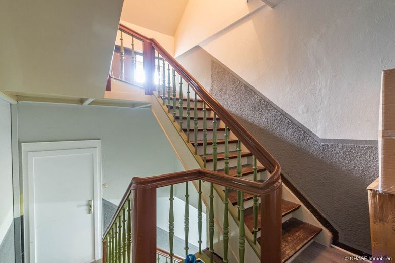 Rentables Mehrfamilienhaus im schönen Wallensen - Kapitalanlage nähe Salzhemmendorf! – Hausflur - OG