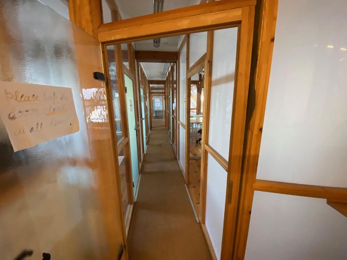 Gewerbliches Dachgeschoss in der Kastanienallee, für Office, Atelier und Wohnen. Provisionsfrei! – Foto 4