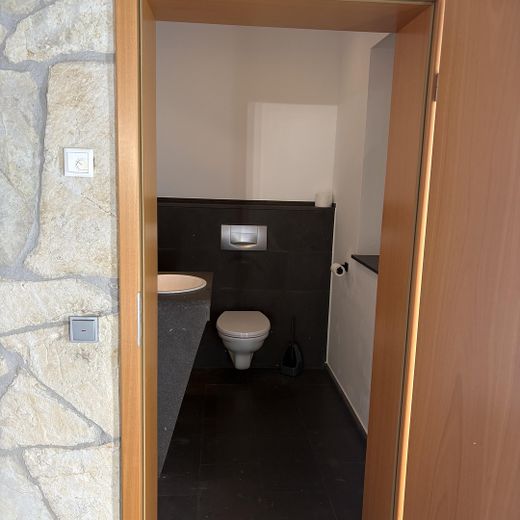 Familienhaus mit Charakter – großzügiges Wohnen auf höchstem Niveau in Mönchengladbach-Odenkirchen – EG - Gäste WC