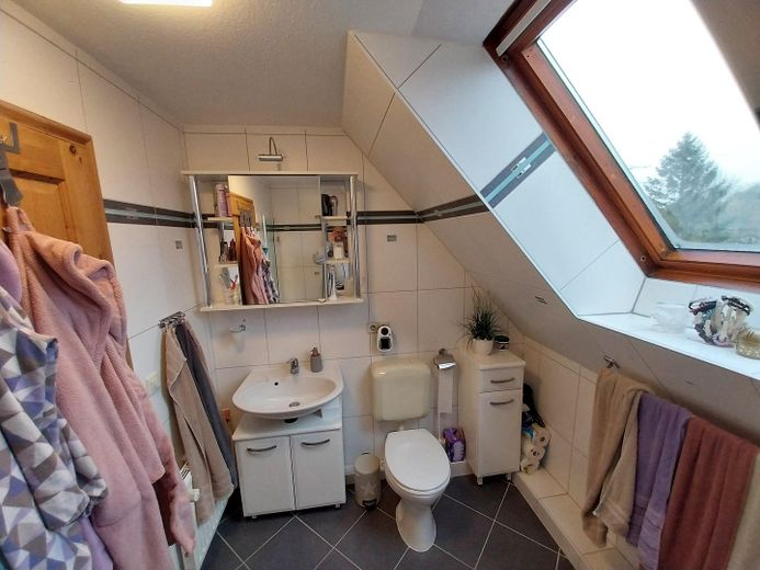 Bad Wohnung b