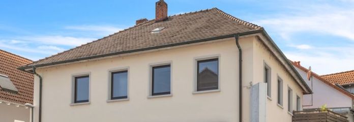 Wohnen & Arbeiten vereint: 2-Zimmer-Wohnung plus 130,9 m² Gewerbefläche in Eggenstein-Leopoldshafen