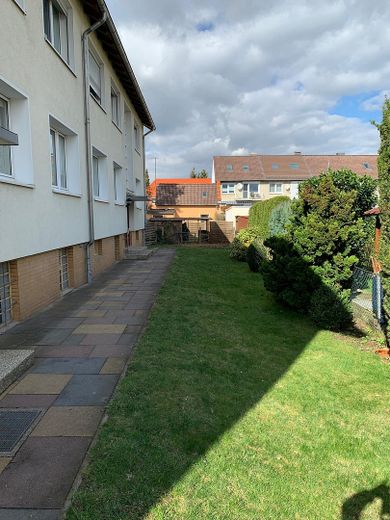 2 pièces - SUPERBE EMPLACEMENT - TRÈS BIEN ENTRETENU - PARFAIT POUR PROPRIÉTAIRE OCCUPANT – Photo 3