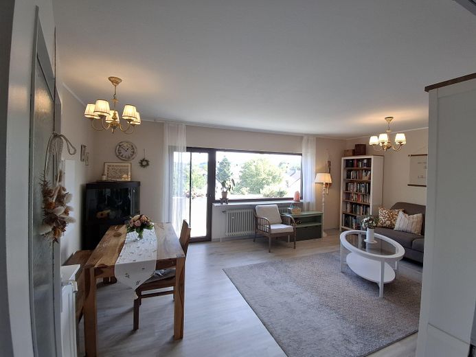 Uitstekend onderhouden 3-kamerappartement met mooi uitzicht – Foto 2