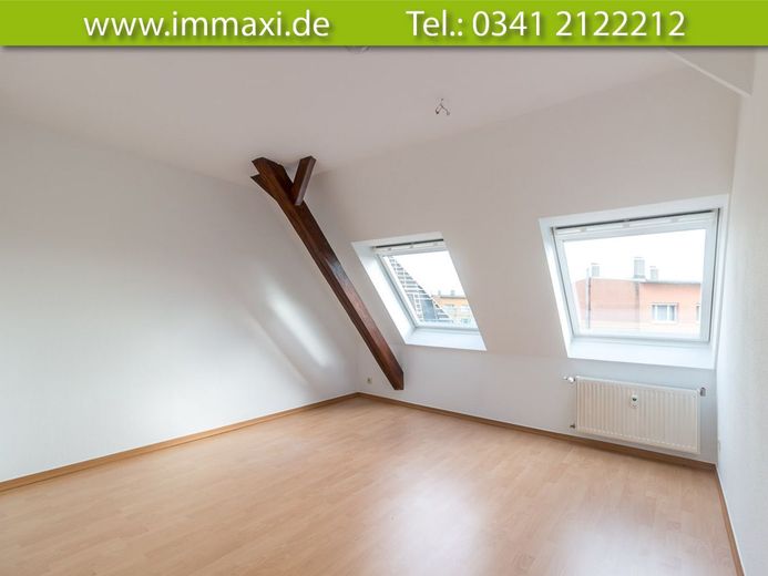 EUTRITZSCH + 2 RAUM DACHGESCHOSS WOHNUNG + FREI AB 01.08.2026 – Wohnzimmer Beispiel Referenzwohnung