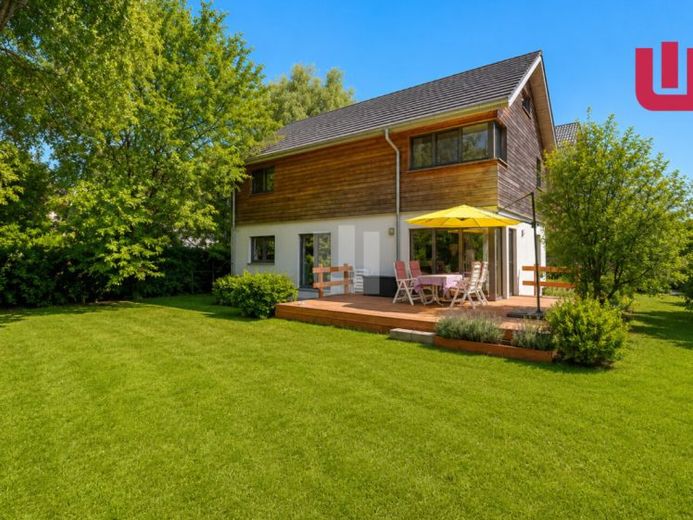 WINDISCH - Splendida casa unifamiliare a basso consumo energetico su un grande terreno ai margini del paese - libera da 08/27 – Foto 1