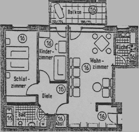 Vivienda moderna con balcón y plaza de aparcamiento en garaje subterráneo cerca del Rin – Grundriss