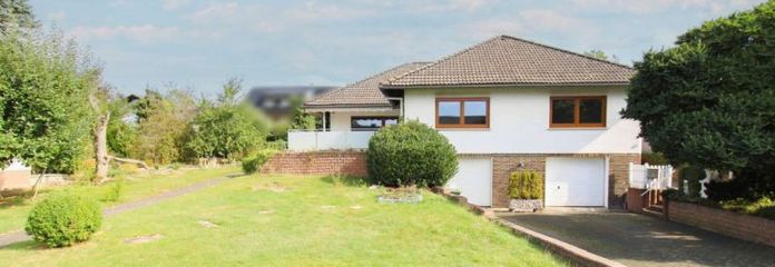Hochwertiger Bungalow mit großzügigem Wohnen auf einer Ebene und sonnigem Südgarten