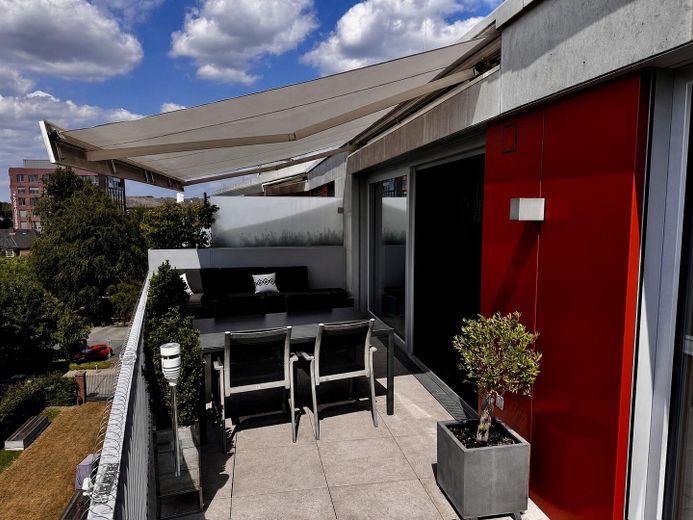 Penthouse met sauna, open haard, SmartHome, 2 TG-plaatsen direct bij het St. Franziskus-hospital – 10 Dachterrasse