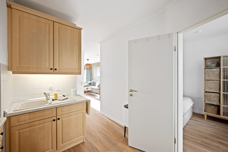 Blick Küche Schlafzimmer