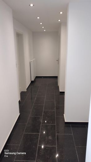 Mieszkania własnościowe/osiedle mieszkaniowe w domu 5-rodzinnym 52qm-106qm z wyższym standardem – Foto 15