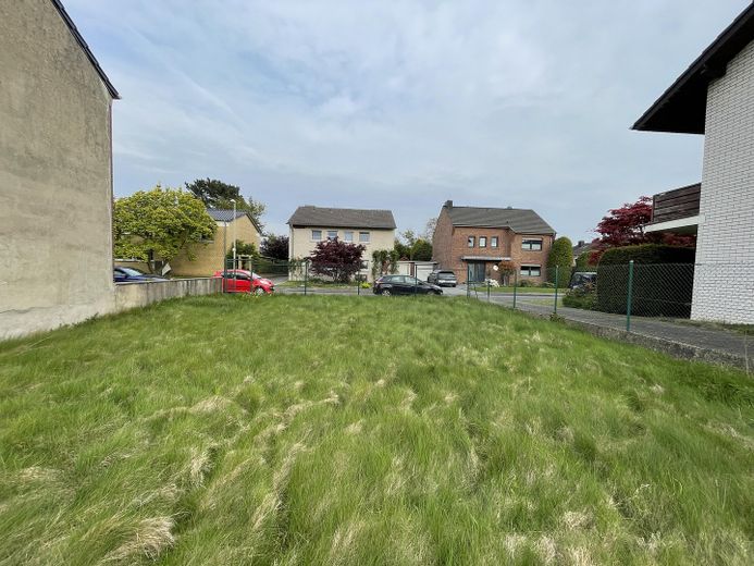 Grundstück in Erkelenz mit Baugenehmigung sofort bebaubar! – Foto 3