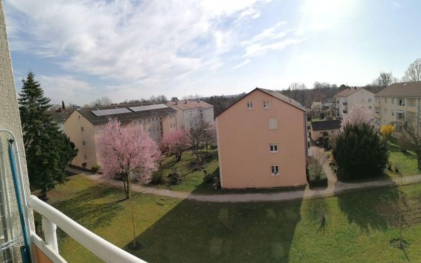 Sonnige & gepflegte 3-Zimmer-Wohnung in Toplage Stuttgart-Degerloch – Blick vom Balkon