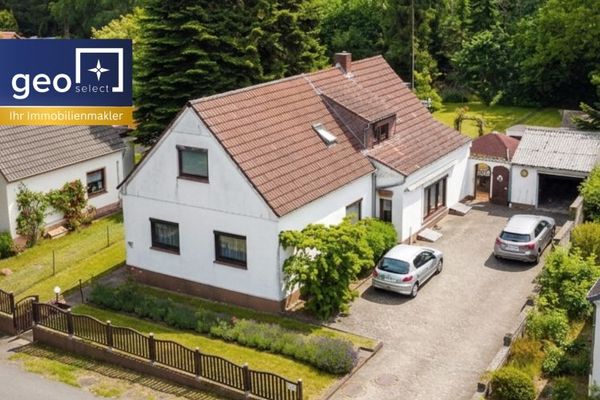 Farge | Charming space miracle in a cul-de-sac location with large garden and access to the forest!