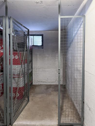 Bezugsfreie 3-Zimmer-Wohnung mit Balkon & Aufzug | Provisionsfrei | Sofort verfügbar – Keller