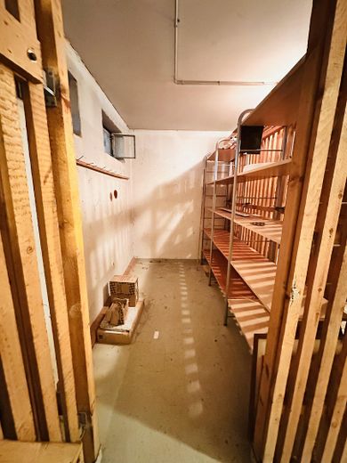 Schöne und helle 2,5 teilmöblierte Zimmer-Wohnung mit Küche, Balkon und Tiefgarage in Leonberg – Foto 11