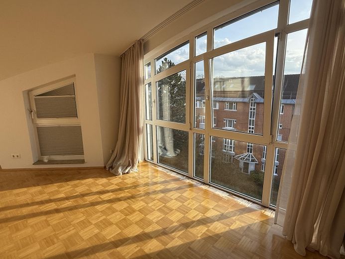 Findorff Atelier Maisonette Mieszkanie – Atelierfenster 
