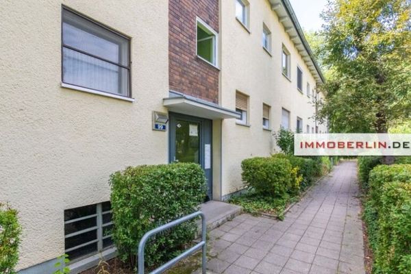 IMMOBERLIN.DE - Ersteinzug nach Kernsanierung! Helle Wohnung mit Westbalkon & Garten
