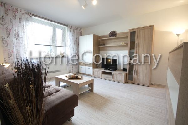 Appartement lumineux avec sol stratifié, WLAN, situé au centre et au calme à Gelsenkirchen