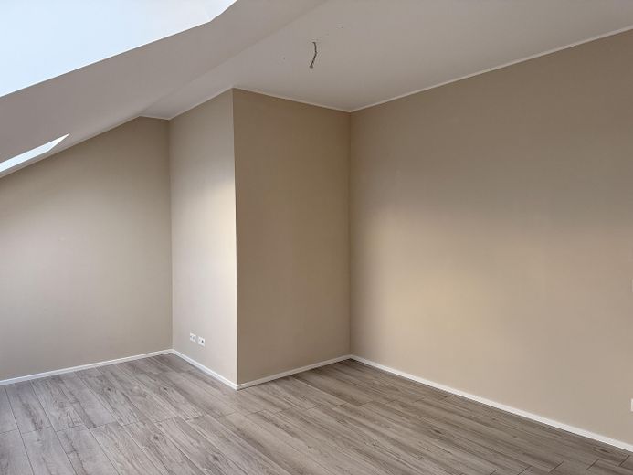 Moderne 73m², 2 ZKB Wohnung mit Balkon + neuer Küche – Foto 6