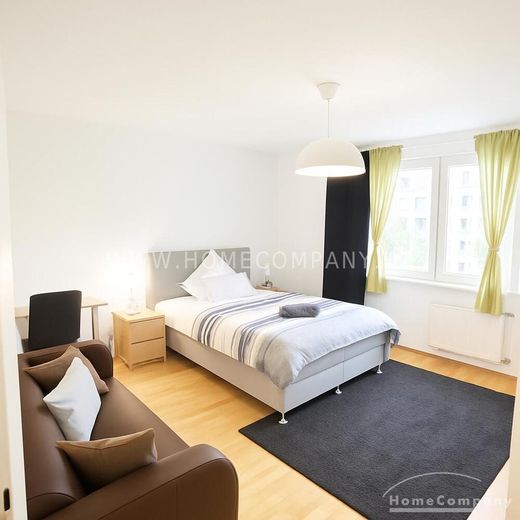 Gemütliches, voll möbliertes 2-Zimmer-Apartment mit Balkon in Sendling – 785460c8301f1576bd96ab0058cddd162d19064e.jpg