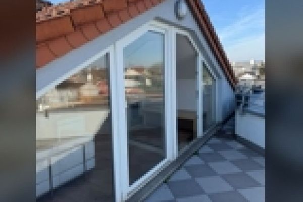 Exklusive Maisonette-Penthouse-Wohnung mit Sauna und Whirlpool!