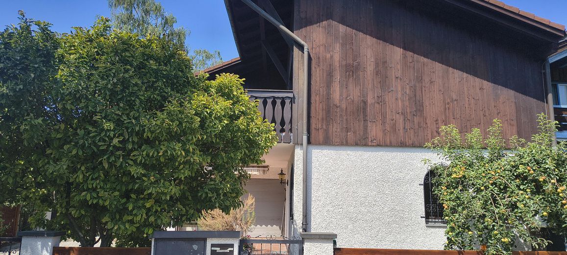 Bliźniak w Olching, ok. 283 m² pow. działki, ok. 155 m² pow. mieszkalnej, w najlepszej lokalizacji, bez prowizji, od osoby prywatnej – Aussenansicht Süd