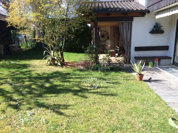 PROVISIONSFREI / Freistehendes Einfamilienhaus mit Garten und Wellnessbereich – Foto 1