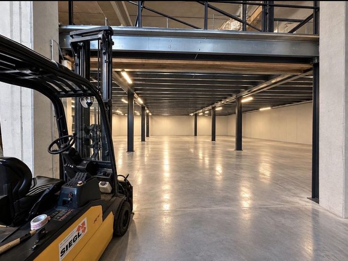 Opslag- en logistieke ruimte vanaf 325m² in Pastetten - vlak bij de snelweg – Foto 7