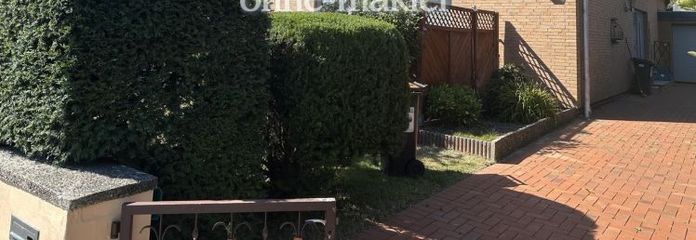 Provisionsfrei: Freistehendes Einfamilienhaus mit 154 m² Wohnfläche und Wintergarten in Reinbek