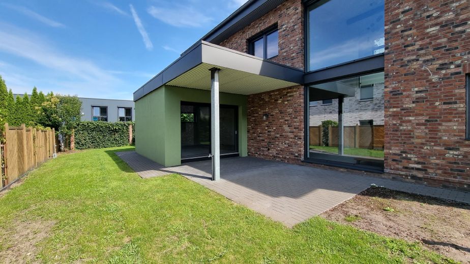 überdachte Terrasse