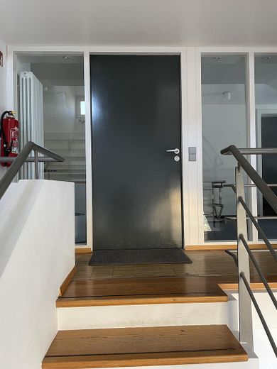 Meersburg, helle Büro-/Praxisflächen – Eingang innen